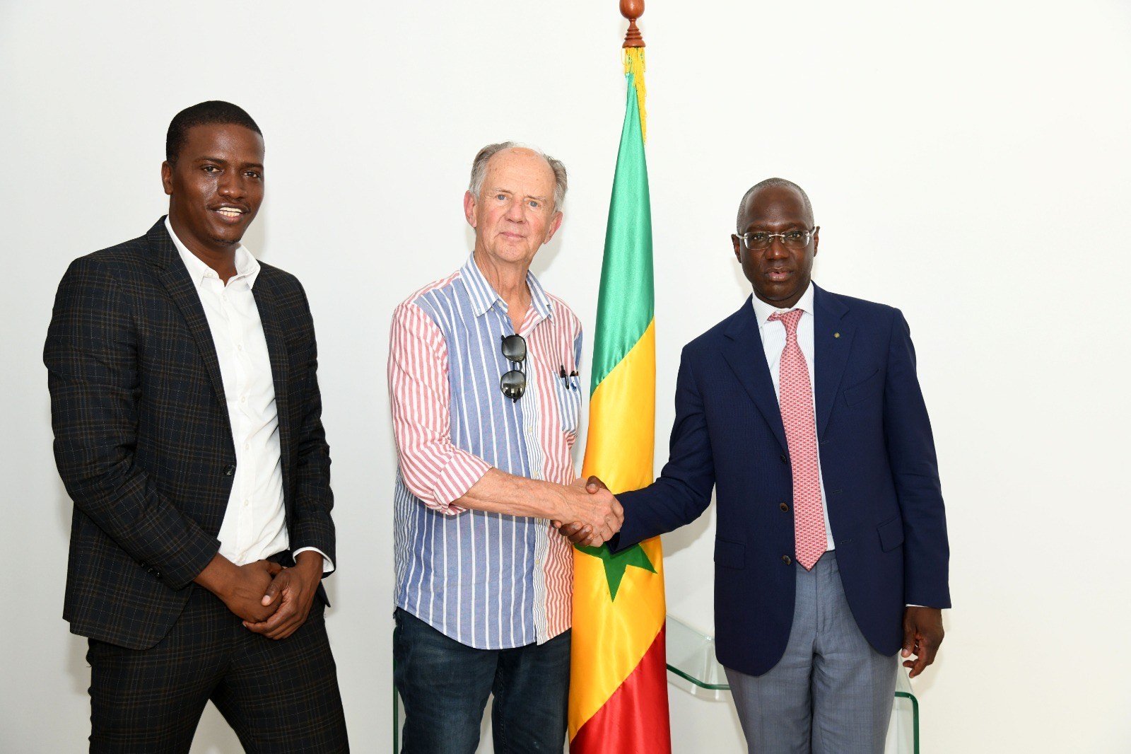 bc5e9ca6-9586-4937-a6b8-75977a773999